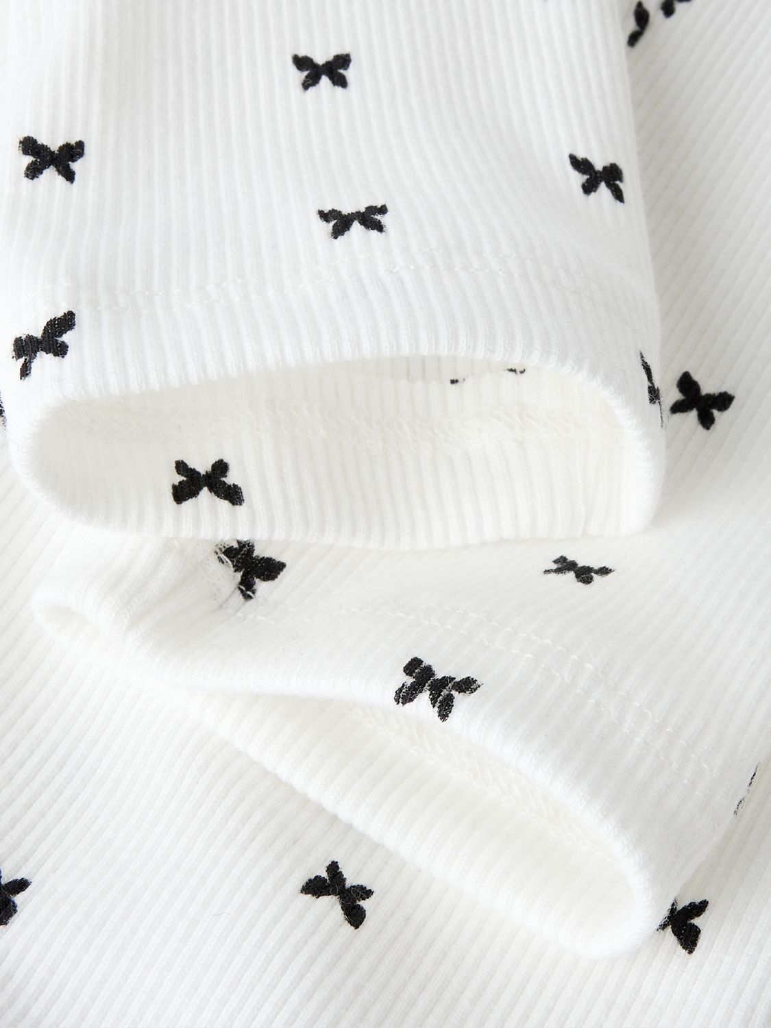 model_shot-front_full